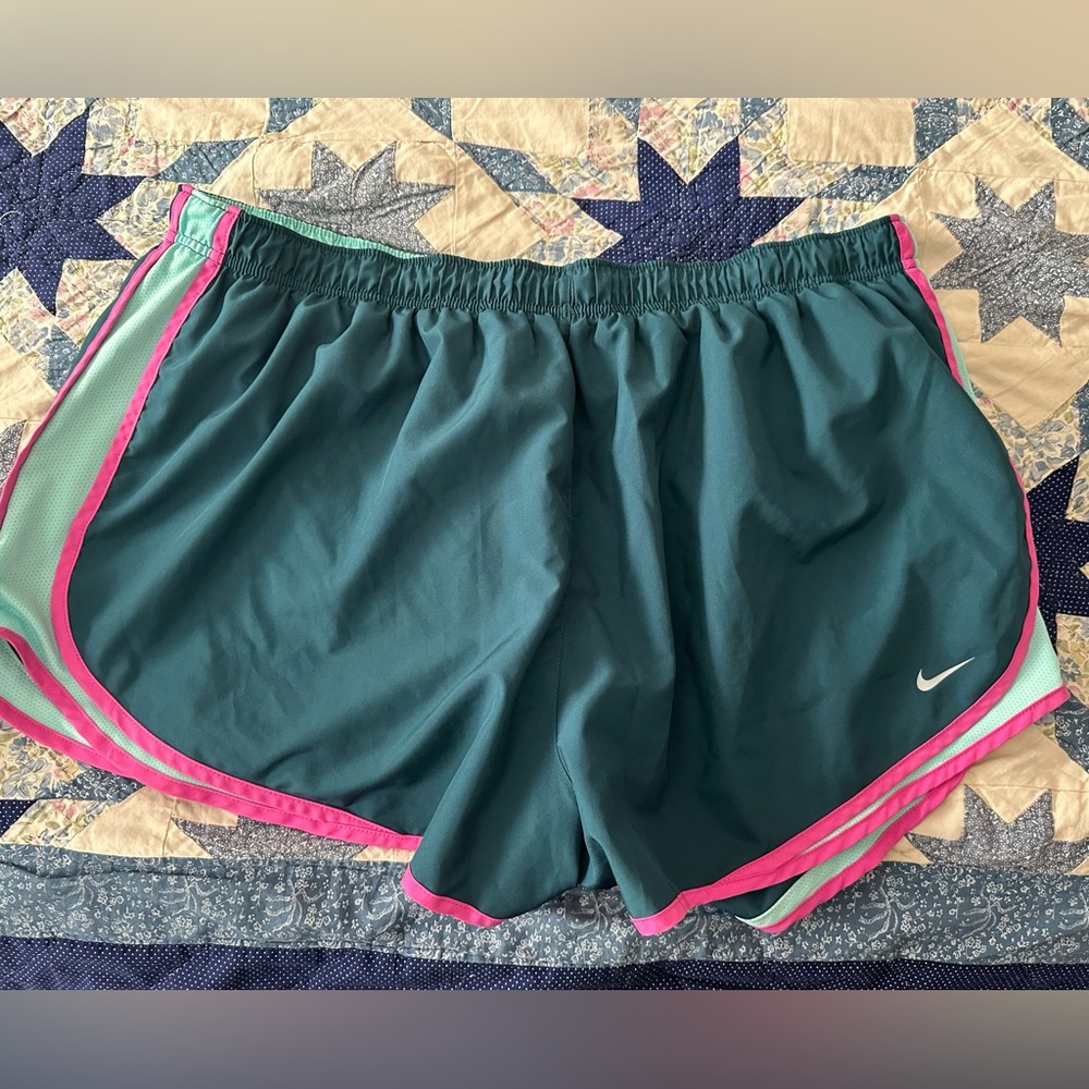 Nike Dri-FIT Tempo Performance Shorts 3X